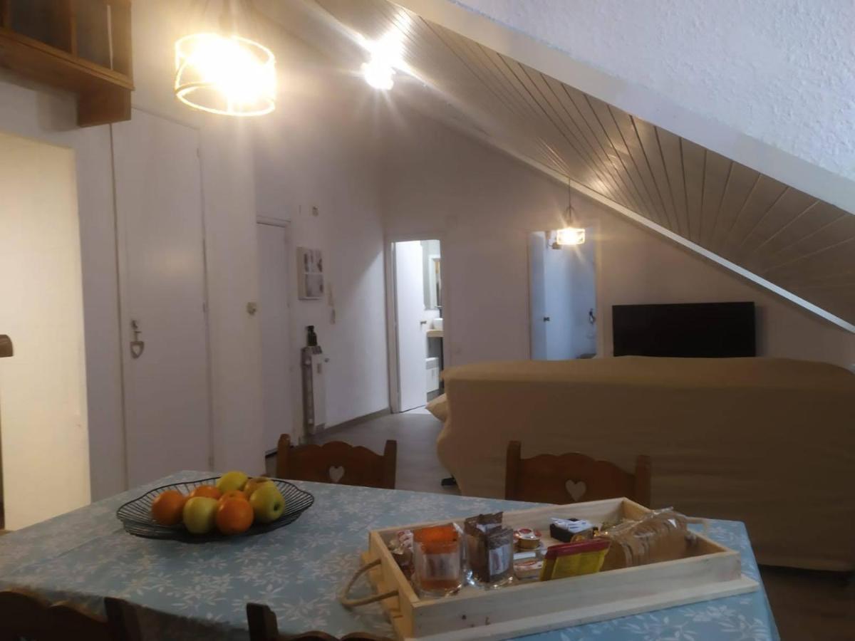 Apartamento Centro Веля Екстериор снимка